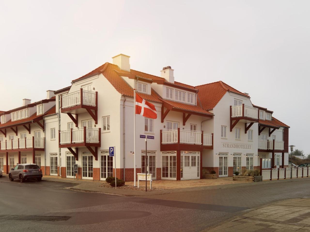 Strandhotellet Блокхус Экстерьер фото